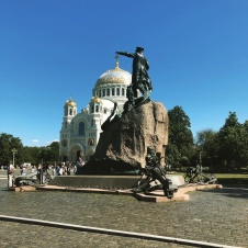 «Санкт-Петербург собирает друзей!»